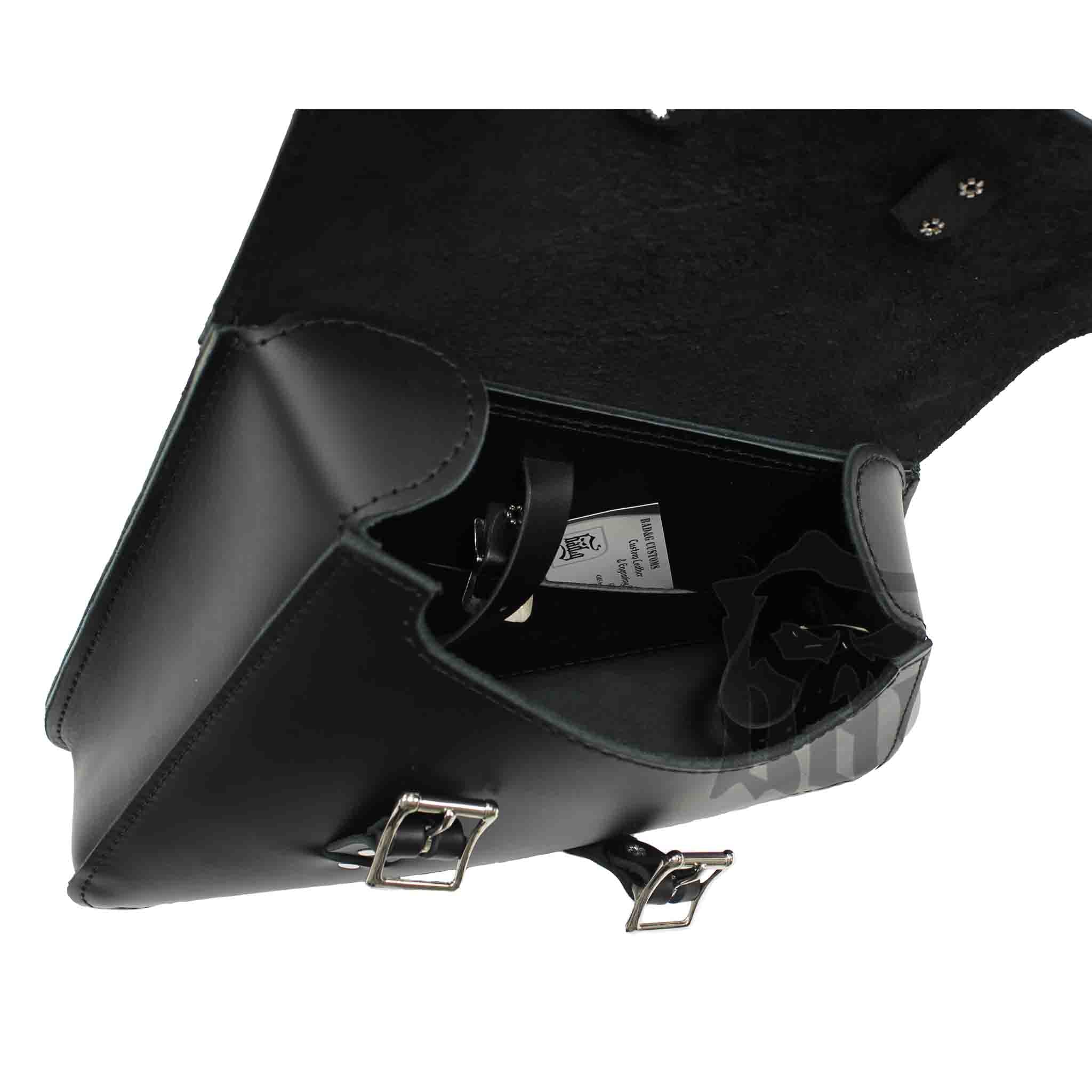 Upgrade your Harley-Davidson® Softail with the SHL06 Left Side Swingarm Solo Bag. Hand crafted in USA with premium leather and top quality hardware. Designed to fit all 2018-Later Harley-Davidson® Softail models*. Durable and stylish, it features easy installation and it's the perfect fit for your motorcycle.